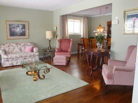 1 Banquo Rd, Markham, L3T 3G9 | Image 2