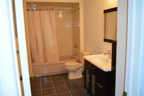 337 Bristol Rd, Newmarket, L3Y8A1 | Image 2