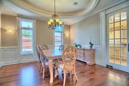 249 Carrville Rd, Richmond Hill, L4C6E4 | Image 2