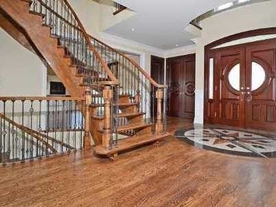 11 Abercorn Rd, Markham, L3P1V5 | Image 2