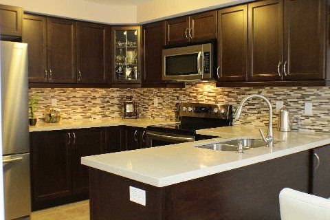 21 Westcliffe Cres, Richmond Hill, L4E0S1 | Image 2