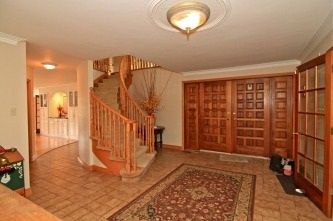 4282 Vivian Rd, Whitchurch-Stouffville, L0G1E0 | Image 3