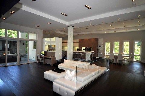 19 Maryvale Cres, Richmond Hill, L4C6P6 | Image 3