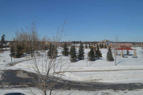 503 Caboto Tr, Markham, L3R5S2 | Image 3