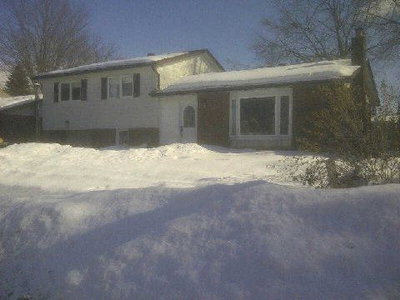 Detached House sold at 77 Parkway Avenue, Markham, Ontario, L3P2H1 - Markham Village - MLS: N2852225