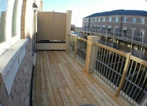 40 Comely Way, Markham, L3R2L8 | Image 2