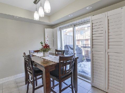 192 Louisbourg Way, Markham, L6E0C2 | Image 3