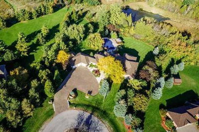 Detached House sold at 113 Offord Crescent, Aurora, Ontario, L4G3G8 - Bayview Southeast - MLS: N2867914