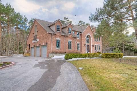 8 Greenvalley Circ, Whitchurch-Stouffville, L4Y4W1 | Image 3