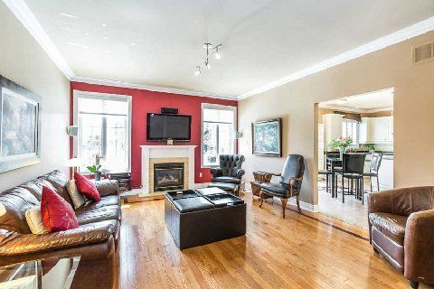 49 Pettet Rd, Whitchurch-Stouffville, L4A 7X4 | Image 3