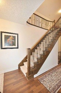 31 Ames Cres, Aurora, L4Goc3 | Image 2