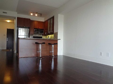 210 - 57 Upper Duke Cres, Markham, L6G0B9 | Image 2