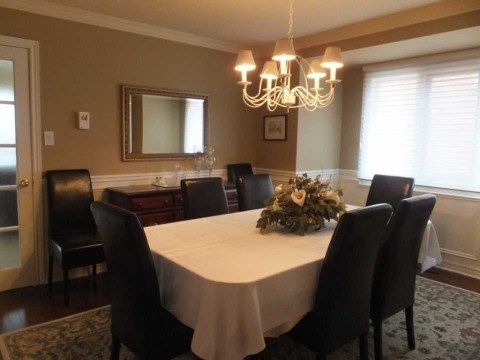 246 Corner Ridge Rd, Aurora, L4G 6L6 | Image 3