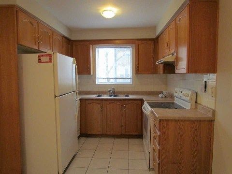 149 Kimono Cres, Richmond Hill, L4S1A5 | Image 3