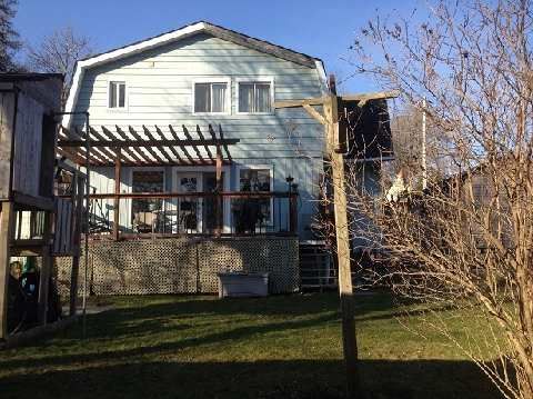 1 Valley Rd, Whitchurch-Stouffville, L4A7X3 | Image 3