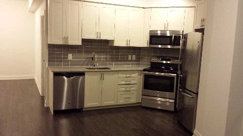 1926 - 7161 Yonge St, Markham, L3T 0C8 | Image 2