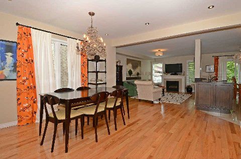 103 Sunridge St, Richmond Hill, L4E3Z4 | Image 3