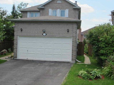 Detached House sold at 131 Redondo Drive, Vaughan, Ontario, L4J7S5 - Beverley Glen - MLS: N2954057