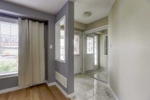 76 Gas Lamp Lane, Markham, L6B0H7 | Image 2