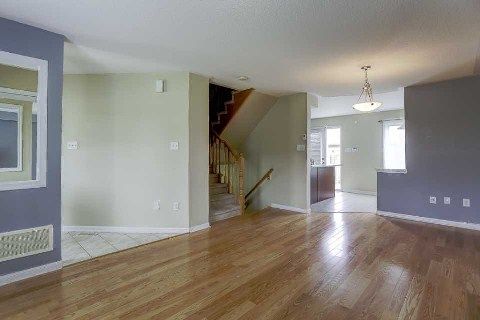 76 Gas Lamp Lane, Markham, L6B0H7 | Image 3