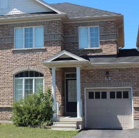 18 Radmore Pl, Markham, L6B0G7 | Image 2