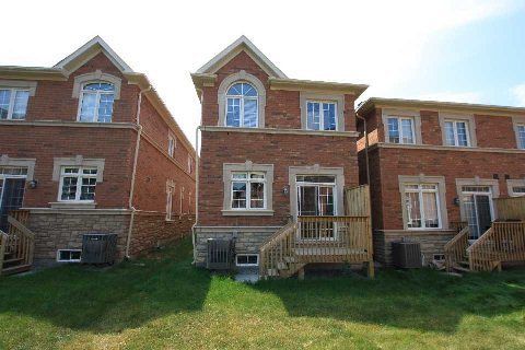 47 Spruce Pine Cres, Vaughan, L6A4T3 | Image 2