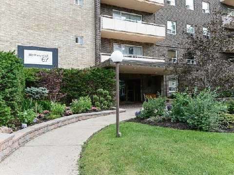 308 - 67 Richmond St, Richmond Hill, L4C3Y3 | Image 2