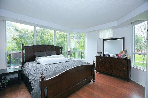 102 - 7398 Yonge St, Vaughan, L4J1V8 | Image 2