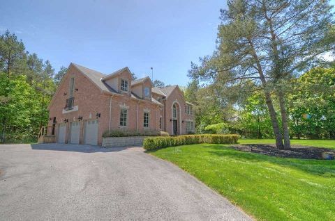 8 Greenvalley Circ, Whitchurch-Stouffville, L3Y4W1 | Image 3