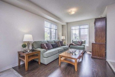 Townhouse sold at 1075 Bur Oak Avenue, Markham, Ontario, L6E1G8 - Wismer - MLS: N2982326