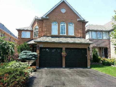 Detached House sold at 652 Mcbean Avenue, Newmarket, Stonehaven-Wyndham, L3X2J2 - MLS: N3000797