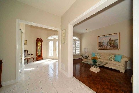72 Avro Rd, Vaughan, L6A1Y3 | Image 2