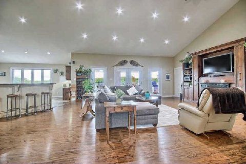 1065 20th Sdrd, King, L0G1T0 | Image 3