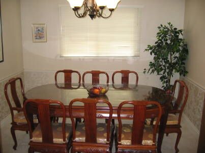 306 Essex Ave, Richmond Hill, L4C8M6 | Image 3