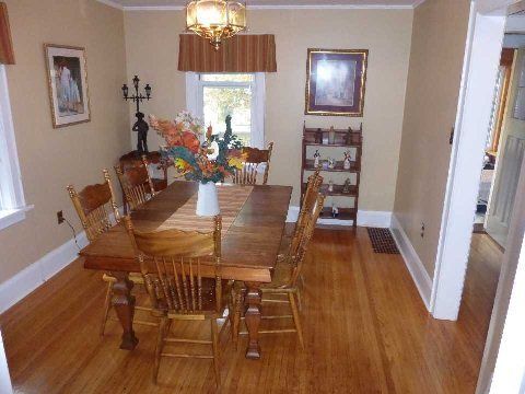 107 Temperance St, Aurora, L4G2R1 | Image 3