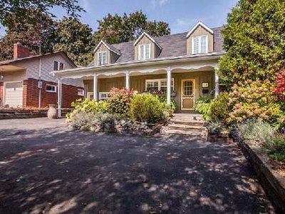 Detached House sold at 14 Rougecrest Drive, Markham, Ontario, L3P3B6 - Markham Village - MLS: N3037533