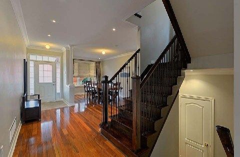 203 James Ratcliff Ave, Whitchurch-Stouffville, L4A0L5 | Image 2