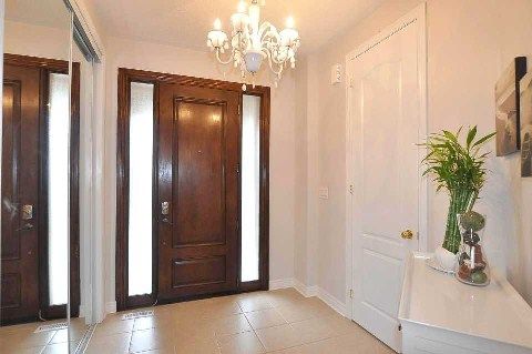 18 William Bowes Blvd, Vaughan, L6A4B1 | Image 2