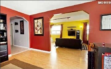 88 Moray Ave, Richmond Hill, L4E3E2 | Image 2