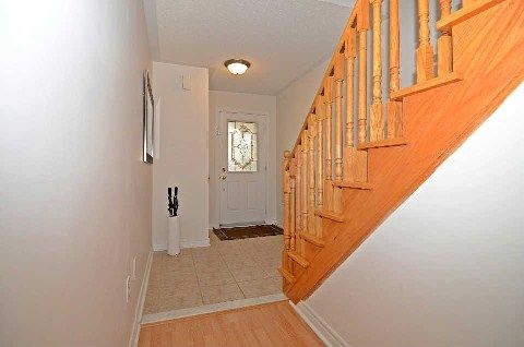 151 Amulet Cres, Richmond Hill, L4S2T5 | Image 3