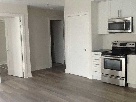 126 - 28 Prince Regent St, Markham, L6C 0V5 | Image 2