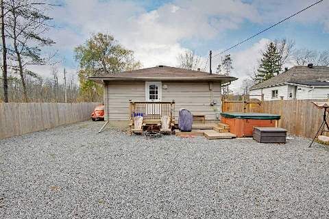 815 Lagoon Dr, Georgina, L0E1S0 | Image 2