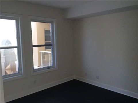 240 - 28 Prince Regent St, Markham, L6C0V5 | Image 3