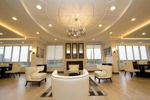 1926 - 7161 Yonge St, Markham, L3T0C8 | Image 3