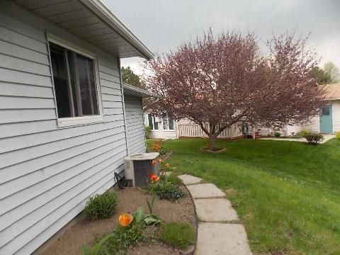 72 Tecumseth Pines Dr, New Tecumseth, L0G1W0 | Image 3