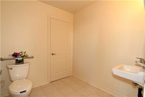 73 Cathedral High St, Markham, L6C0P1 | Image 3