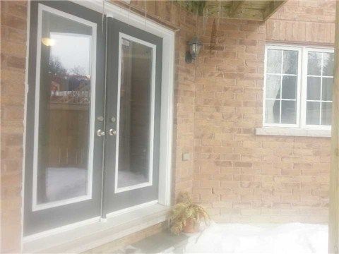 7 Gamble Glen Cres, Richmond Hill, L4S2T3 | Image 3