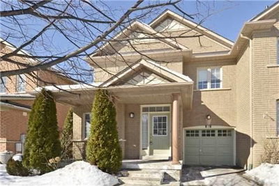 Townhouse sold at 18 Magnotta Road, Markham, Ontario, L6C2V5 - Cachet - MLS: N3128998