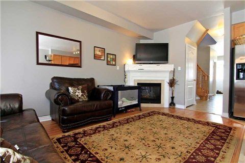 32 Arco Circ, Vaughan, L6A3Z7 | Image 3