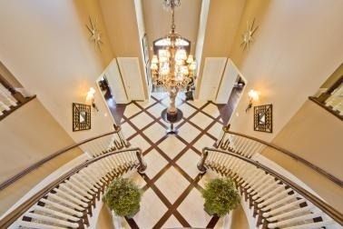 80 Callaway Crt, Vaughan, L4J8K9 | Image 3